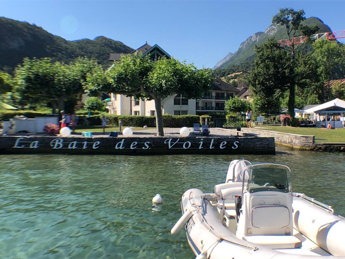 Au Bord Du Lac D'Annecy, Logement Type Loft, Dans Residence Avec Plage Et Ponton Privee Duingt Εξωτερικό φωτογραφία